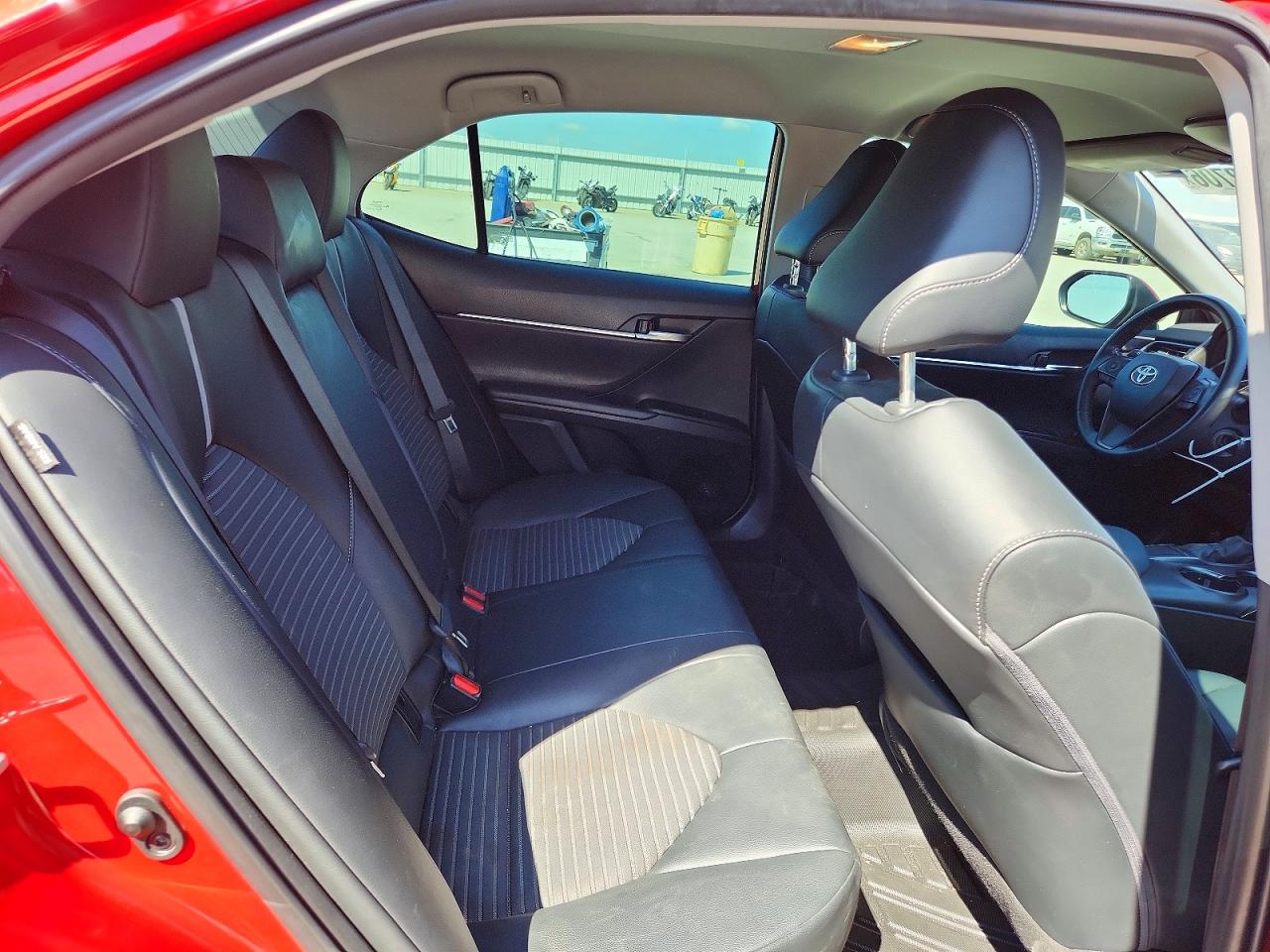 Toyota Camry Se
