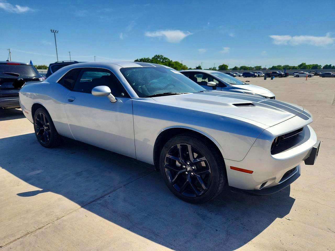 Dodge Challenger Sxt