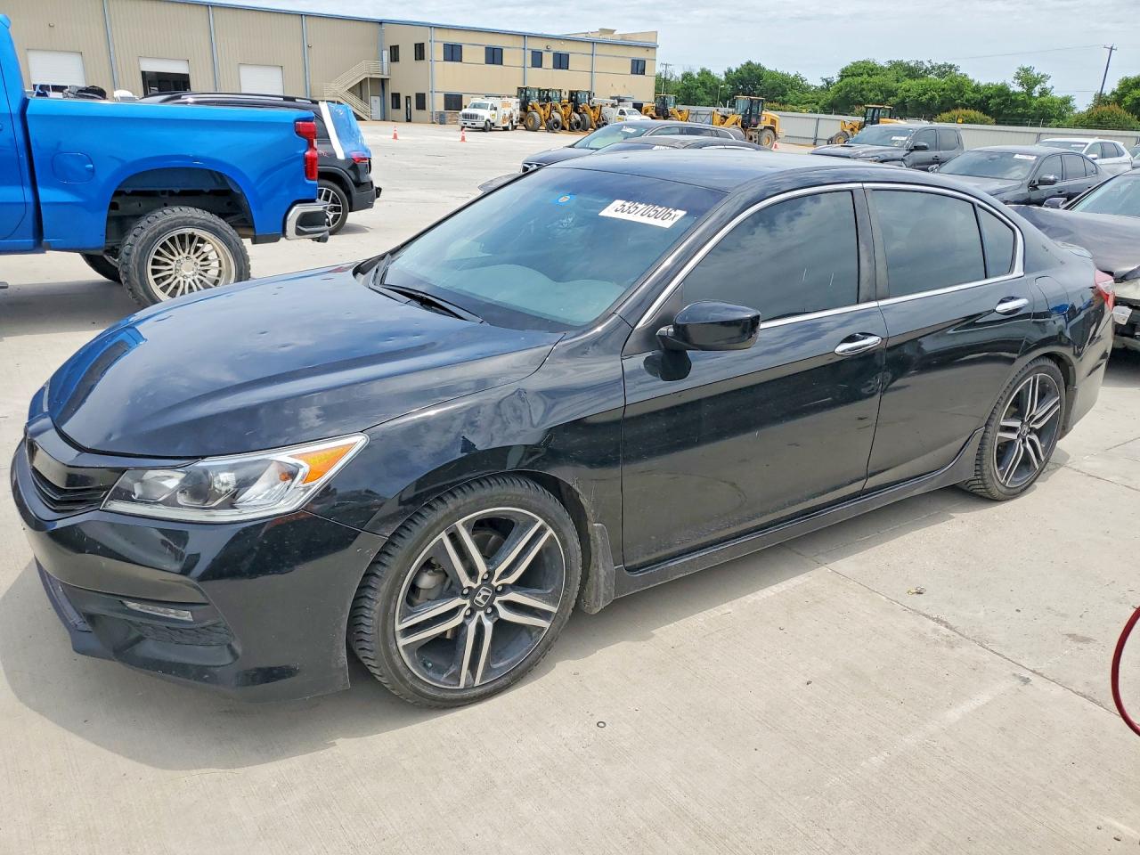 Salvage Honda Accord Image