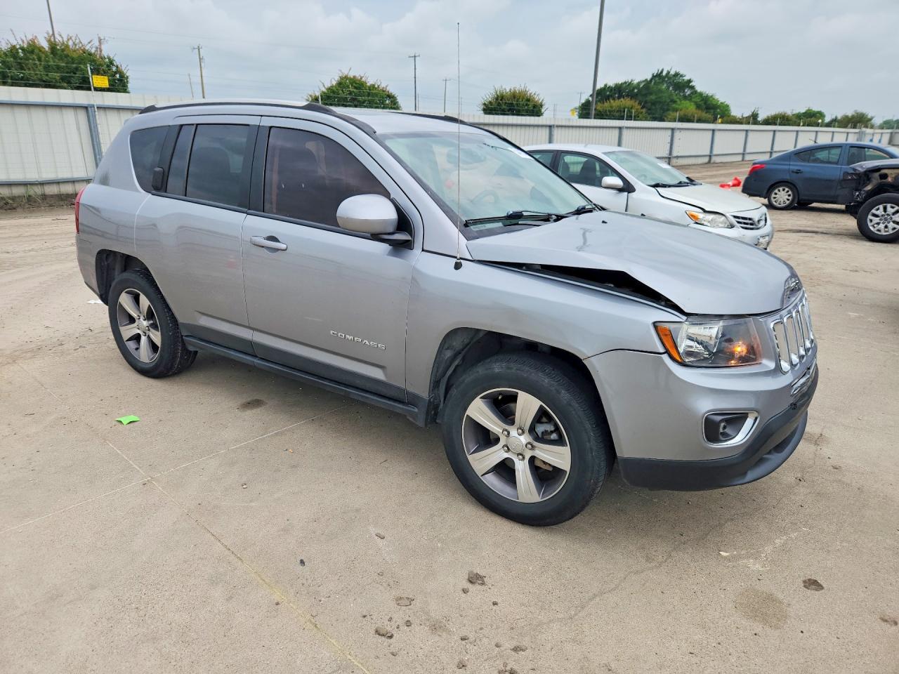 Jeep Compass Latitude