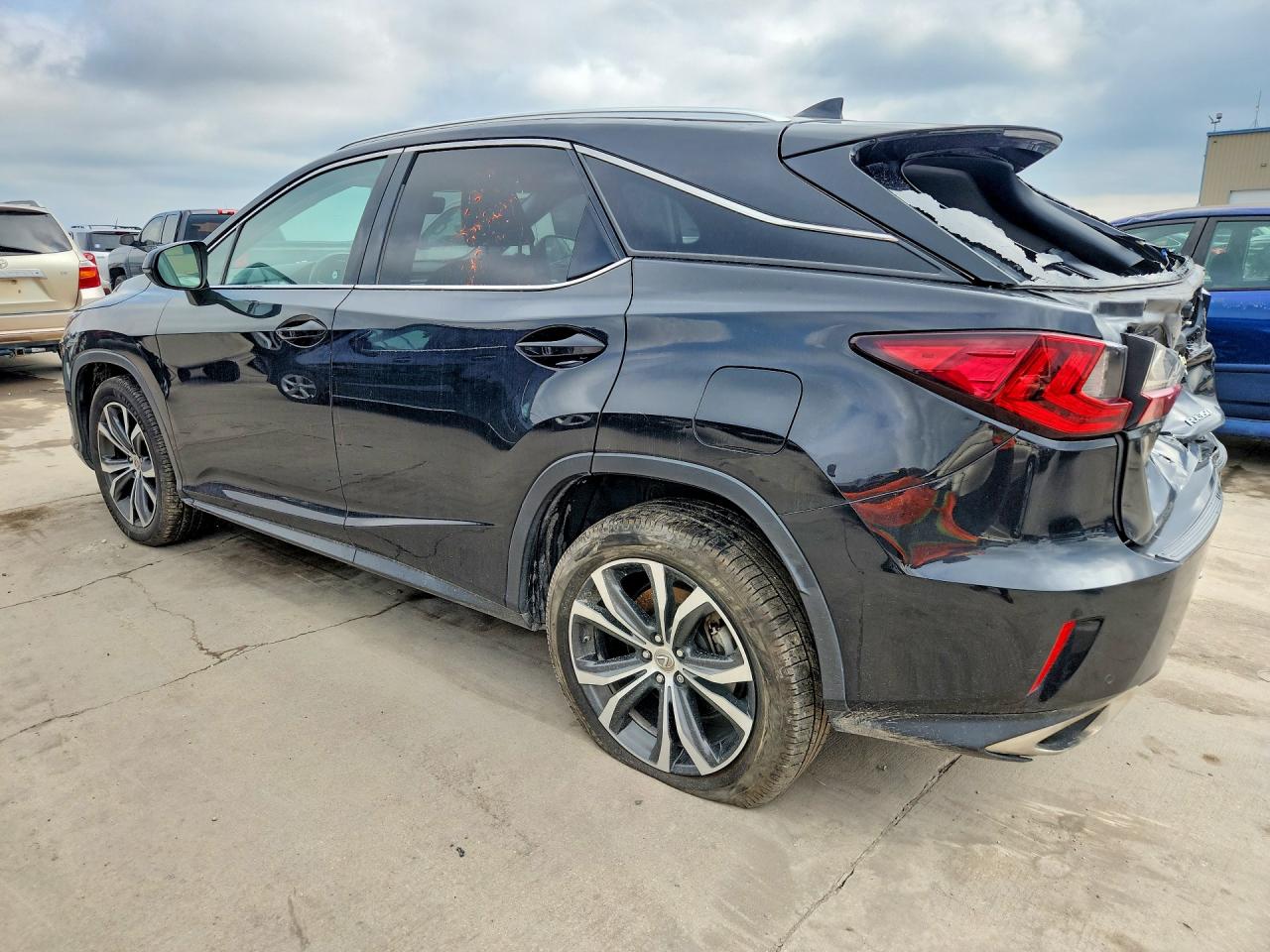 Lexus RX Base
