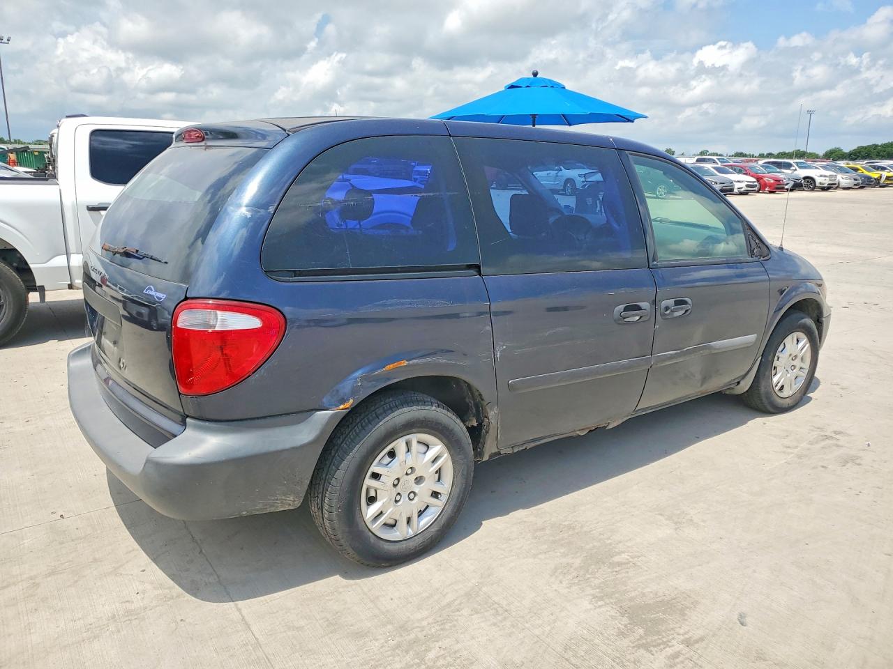 Dodge Caravan Se