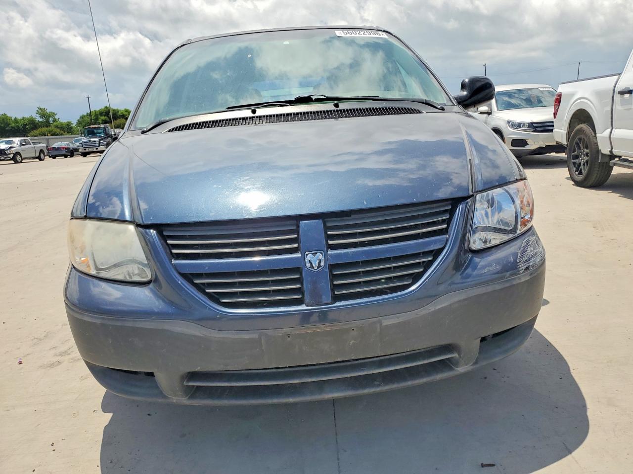 Dodge Caravan Se