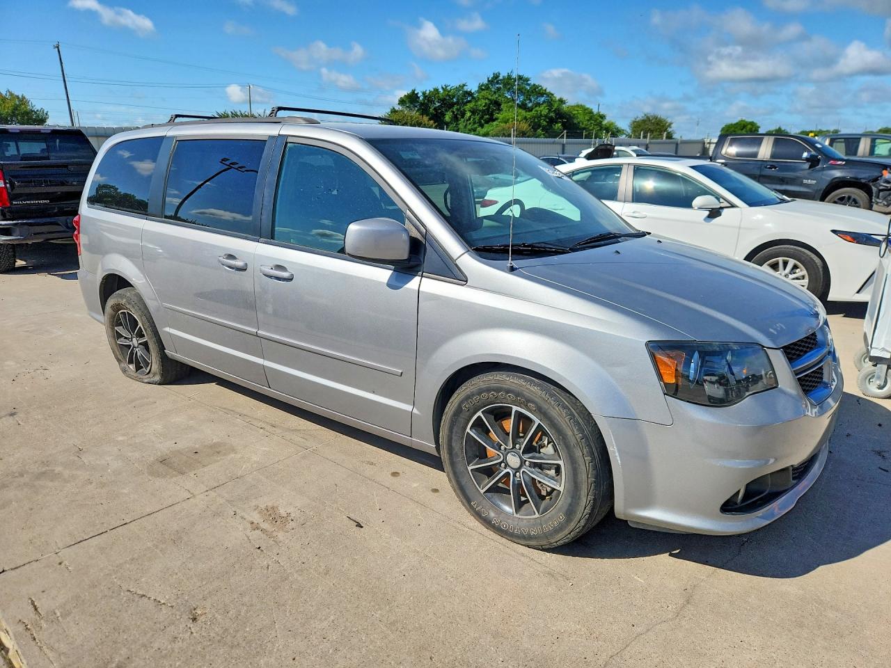 Dodge Caravan