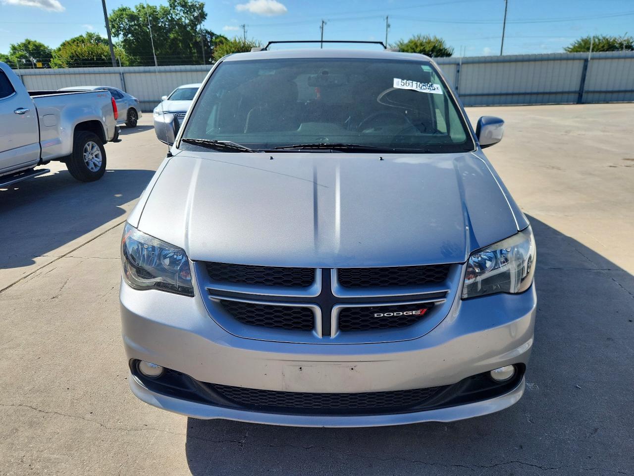 Dodge Caravan