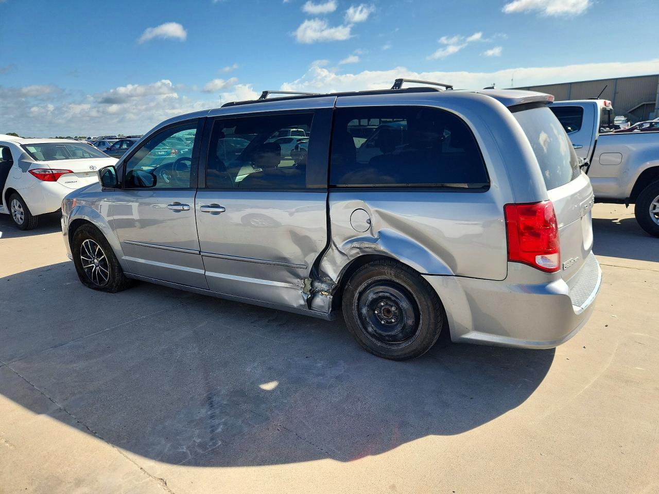 Dodge Caravan