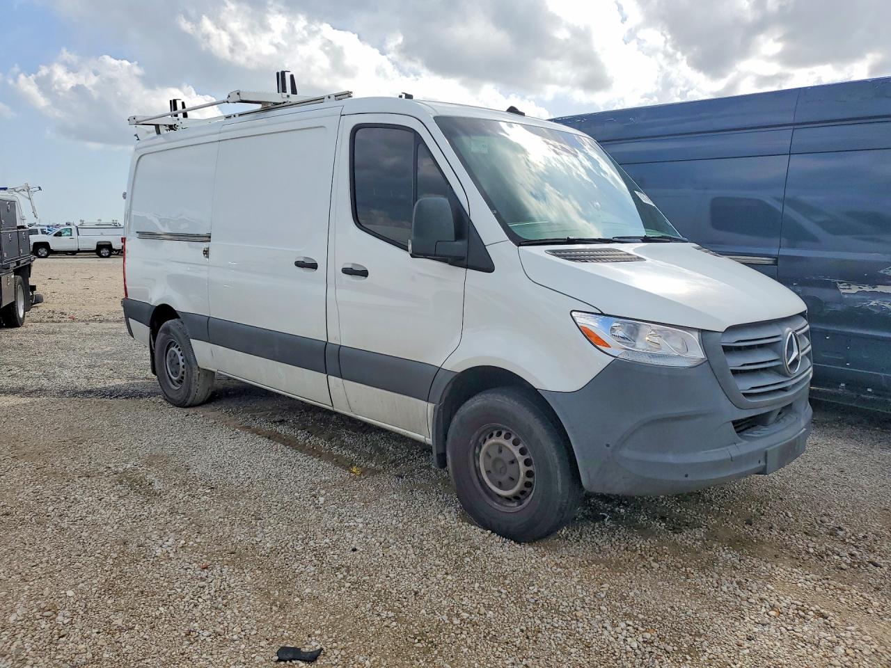 Mercedes-Benz Sprinter 1500
