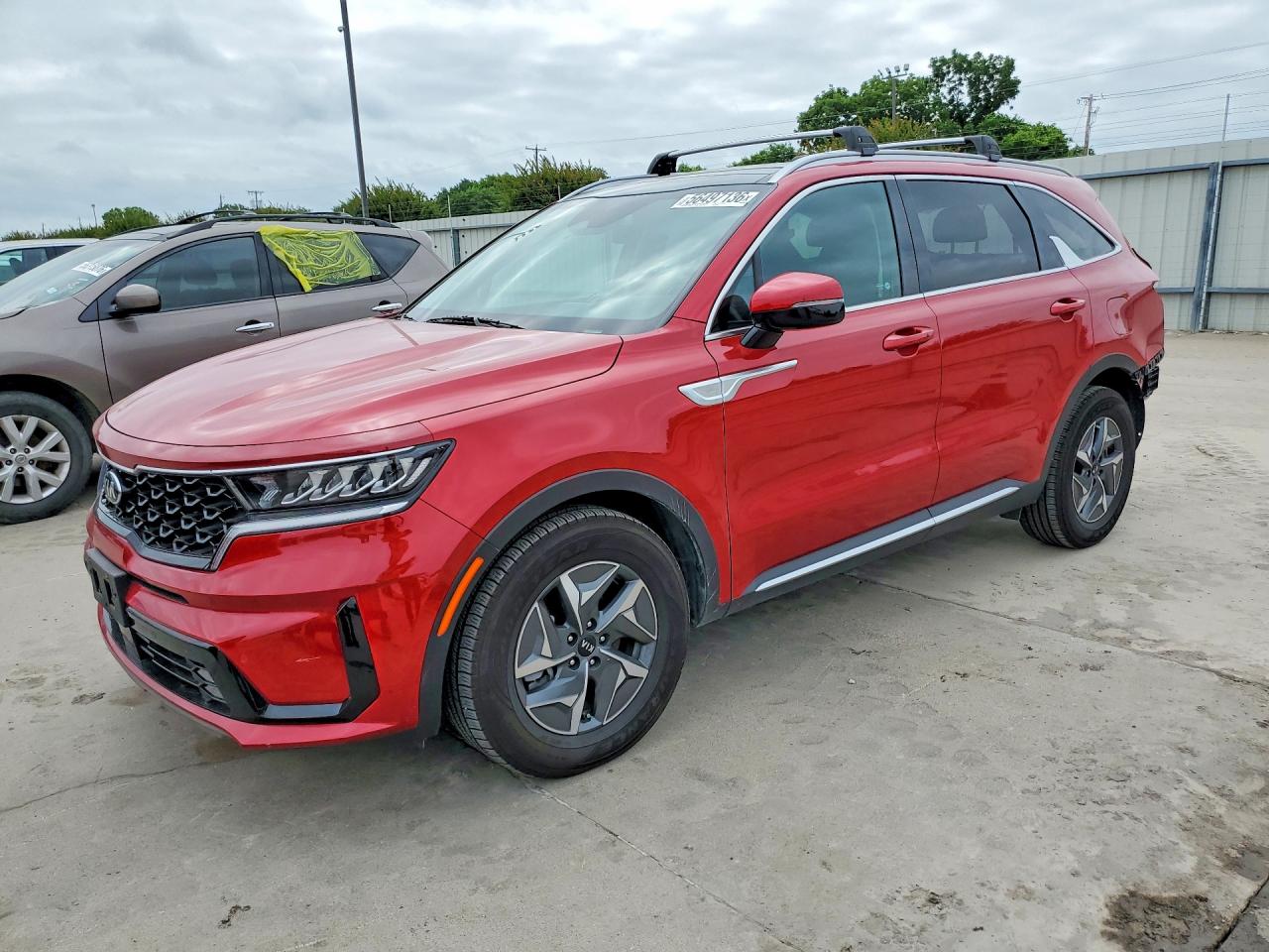 Salvage Kia Sorento Image