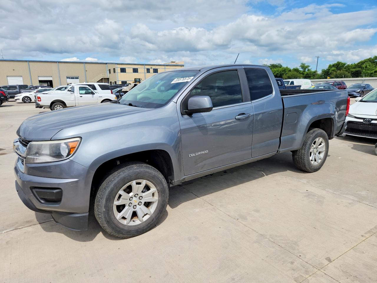 Salvage Chevrolet Colorado Image
