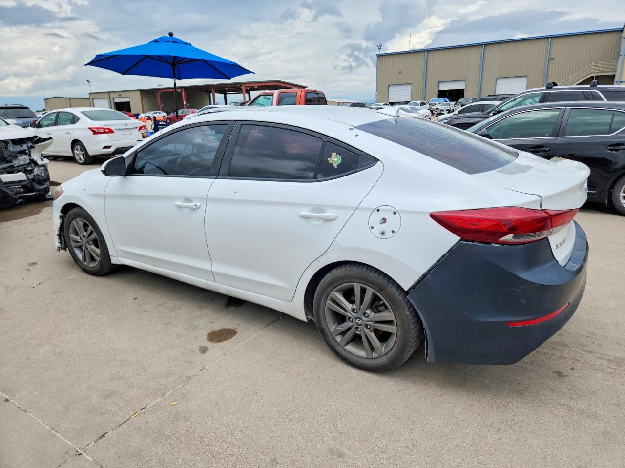 Hyundai ELANTRA Sel