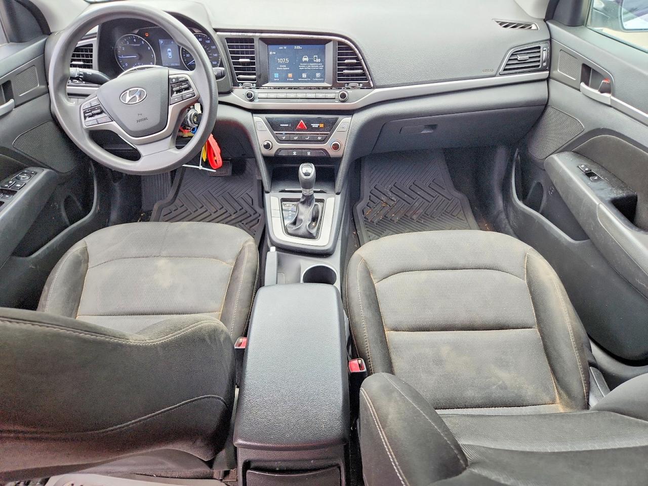 Hyundai ELANTRA Sel