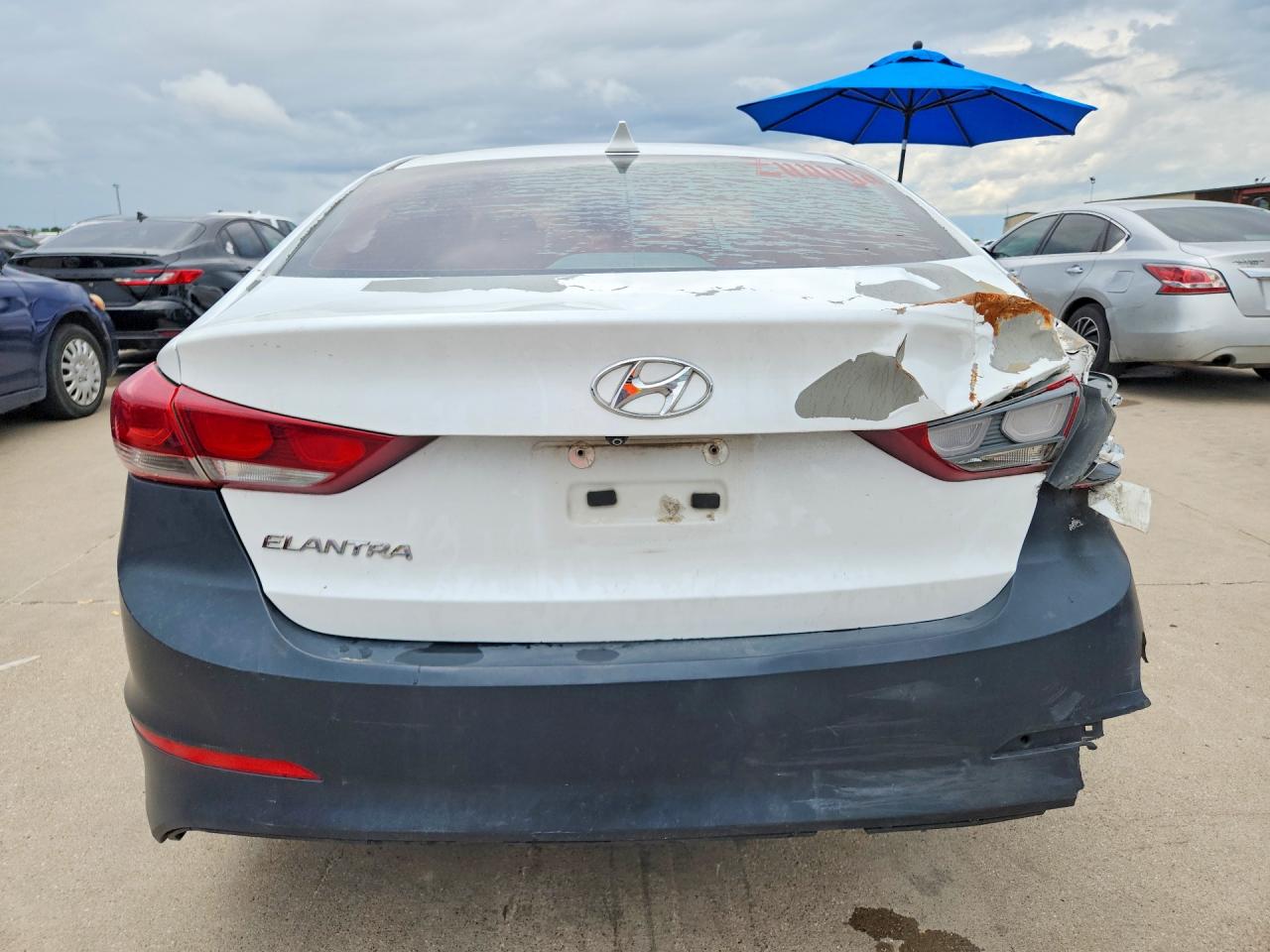 Hyundai ELANTRA Sel