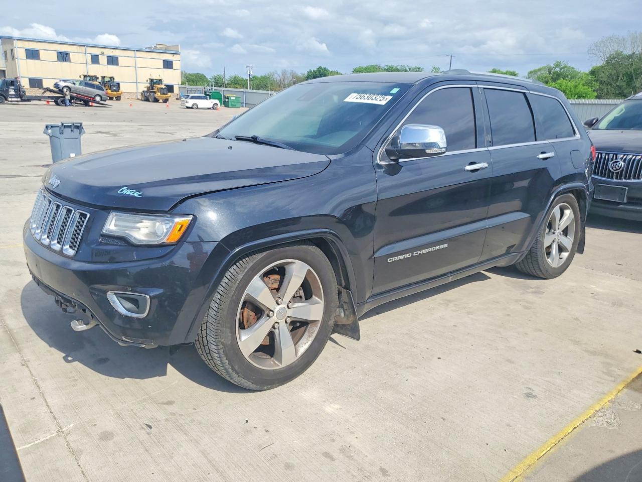 Salvage Jeep Grand Cherokee Image