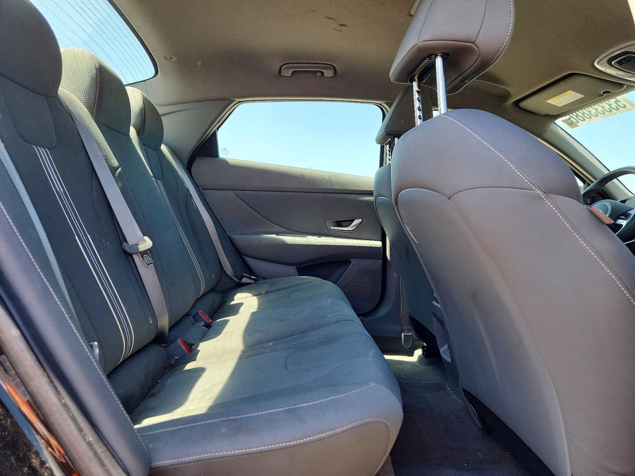 Hyundai ELANTRA Sel Sport