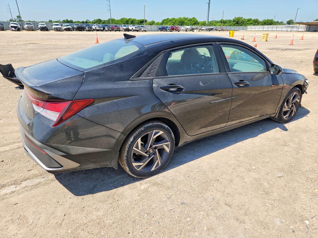 Hyundai ELANTRA Sel Sport