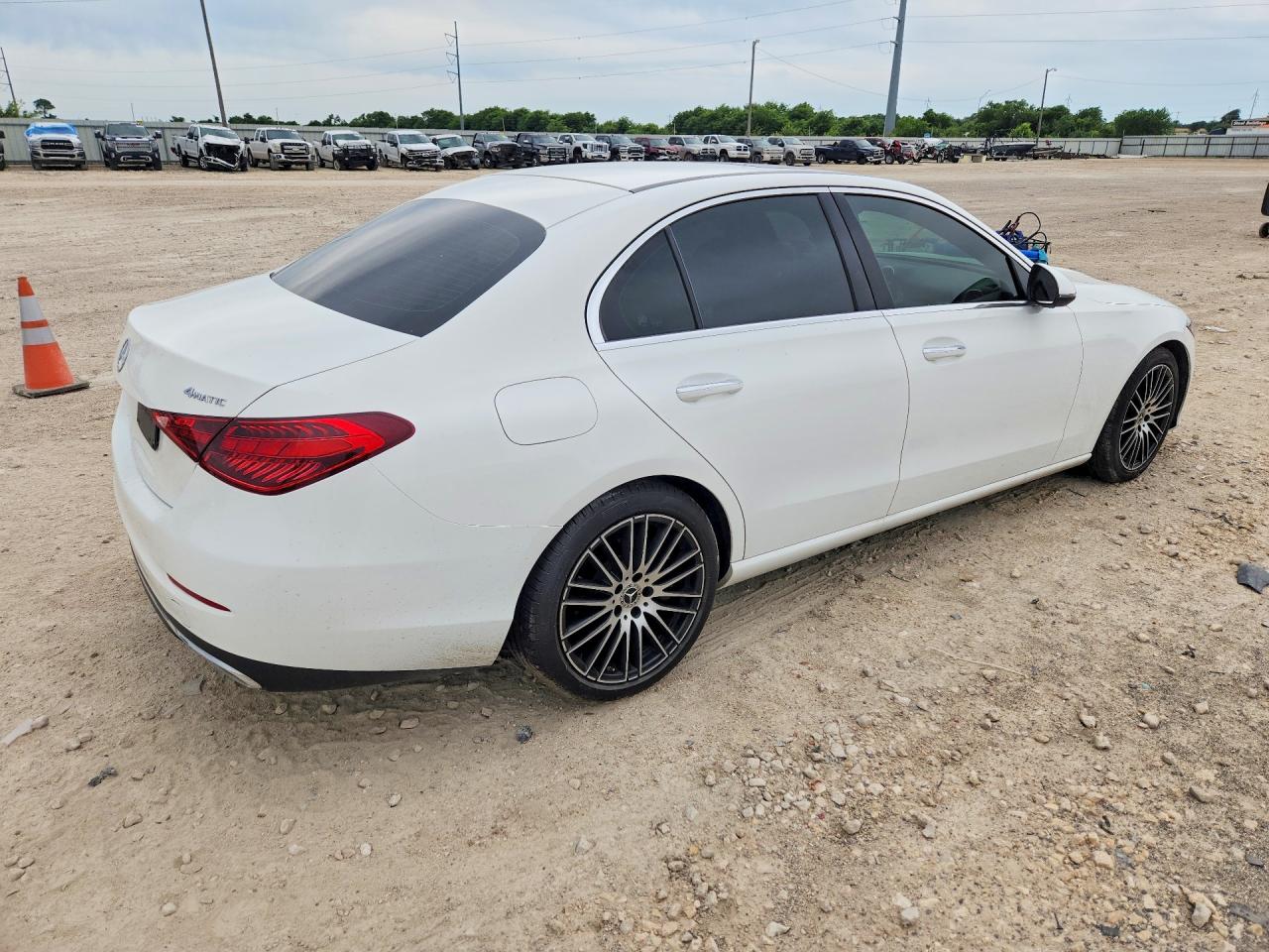 Mercedes-Benz C-Class 300 4matic