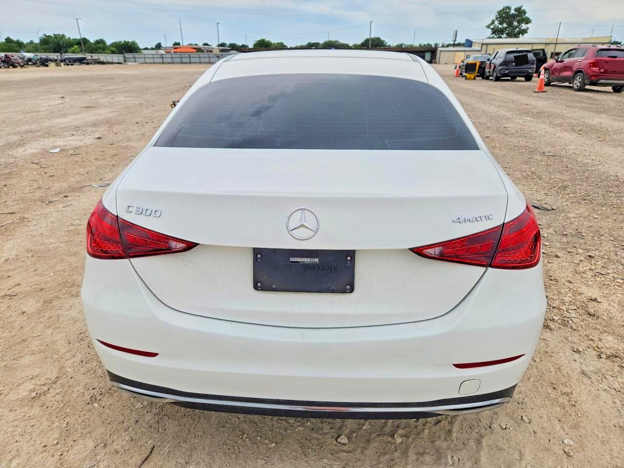 Mercedes-Benz C-Class 300 4matic