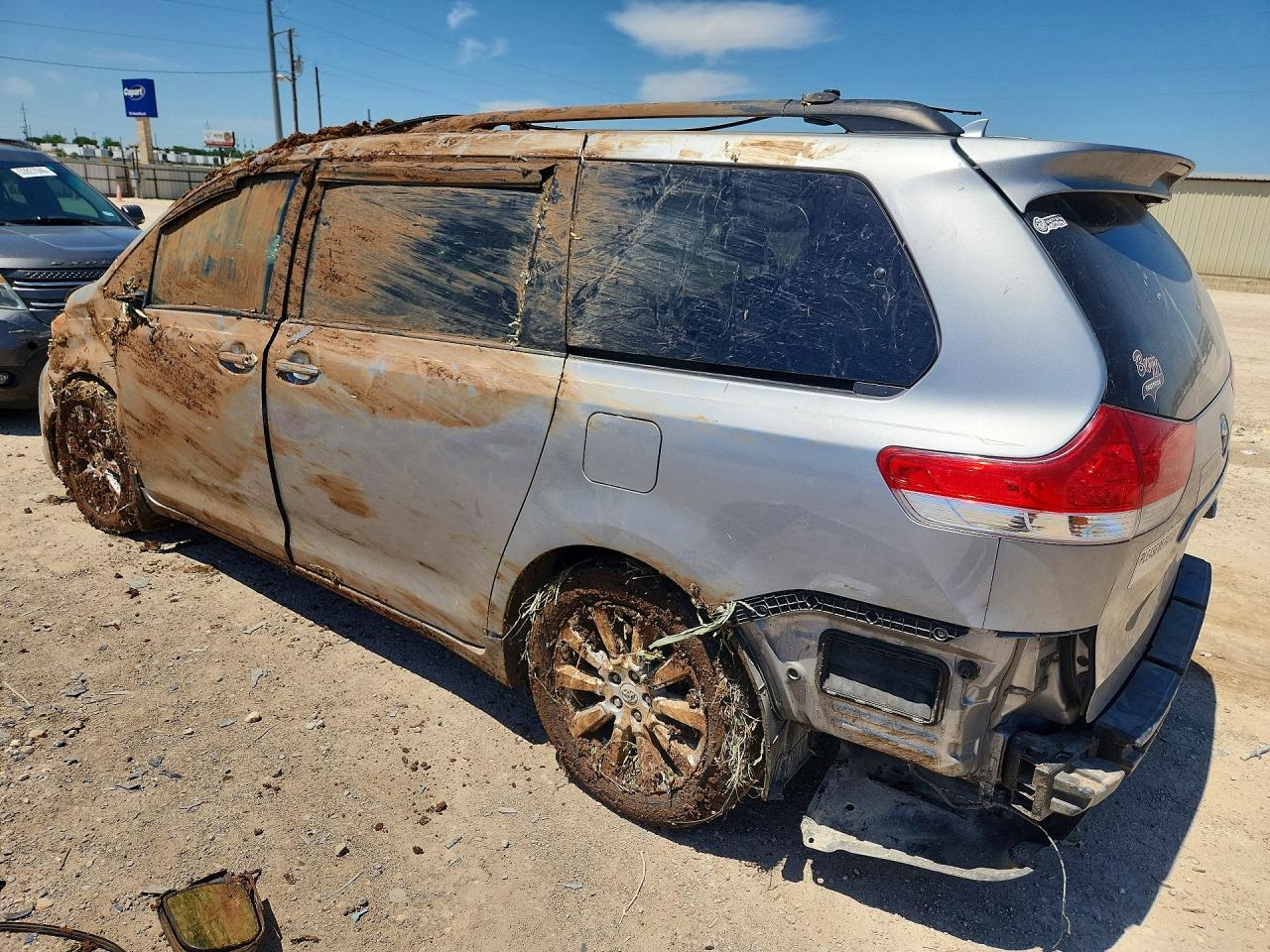Toyota Sienna Limited 7-passenger