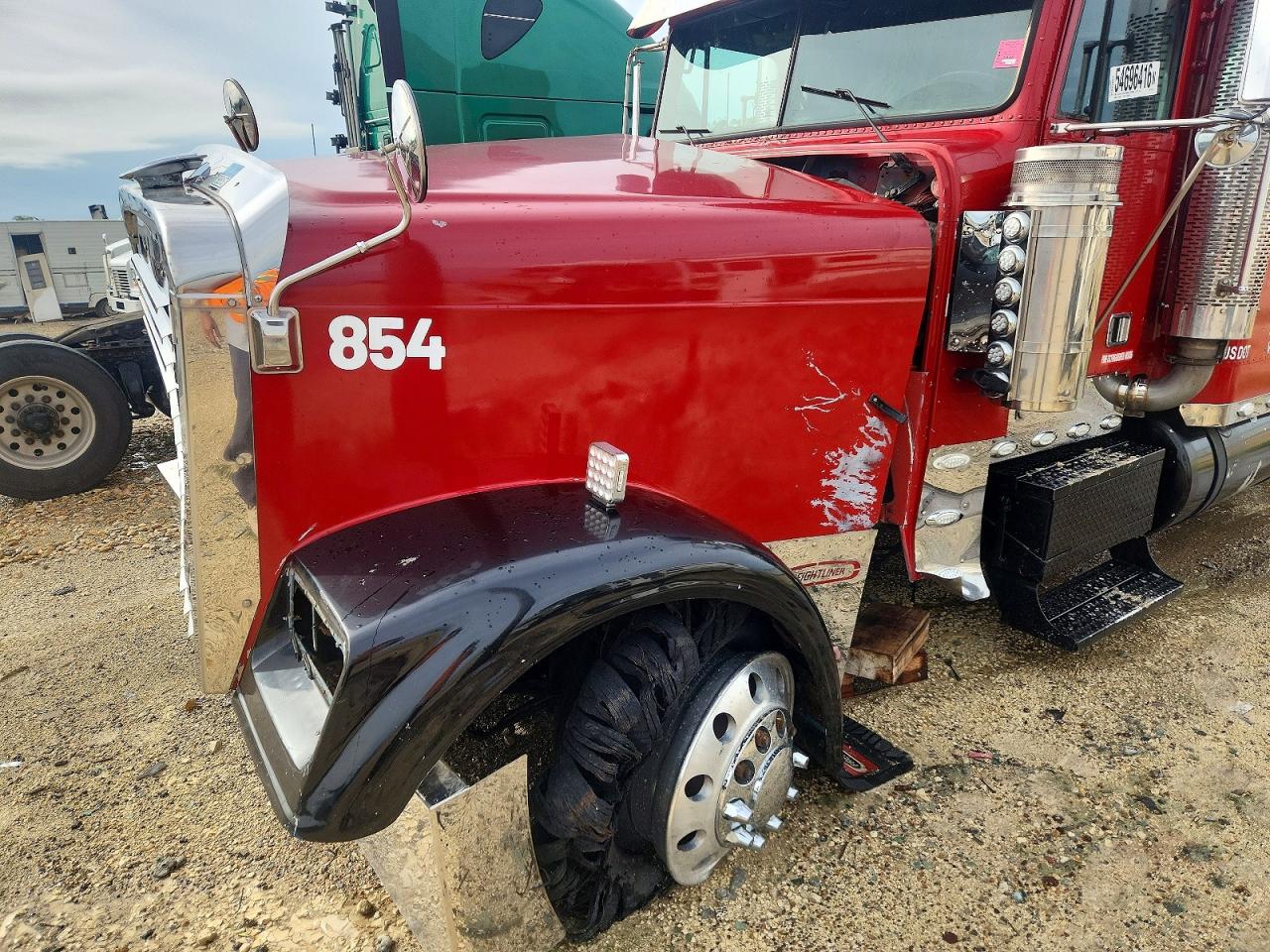 Freightliner Fld120