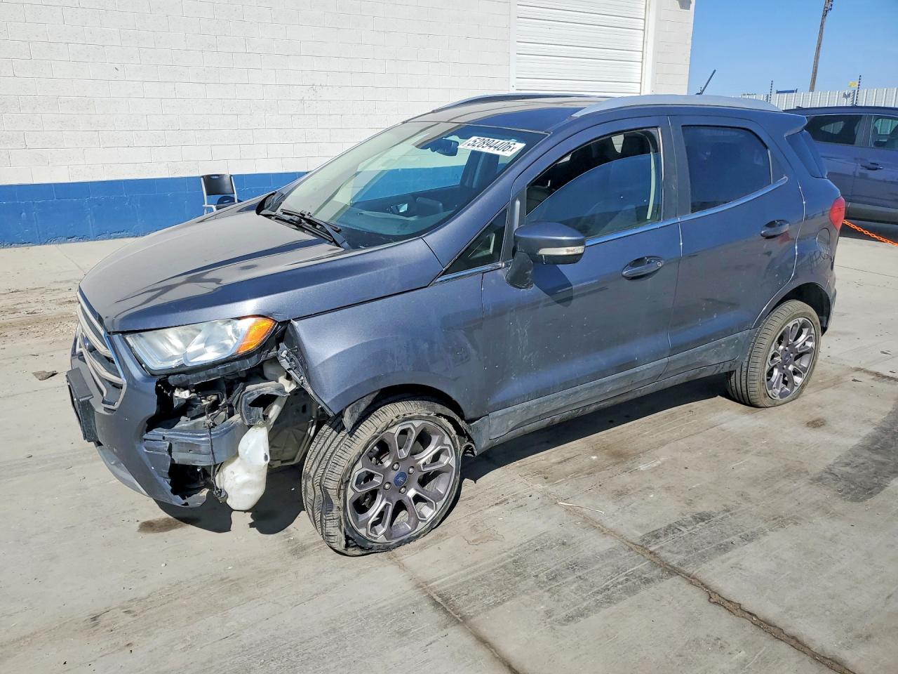 Salvage Ford EcoSport Image