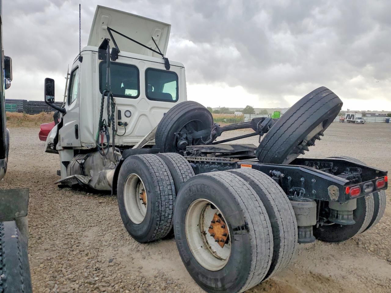 Freightliner Cascadia 126
