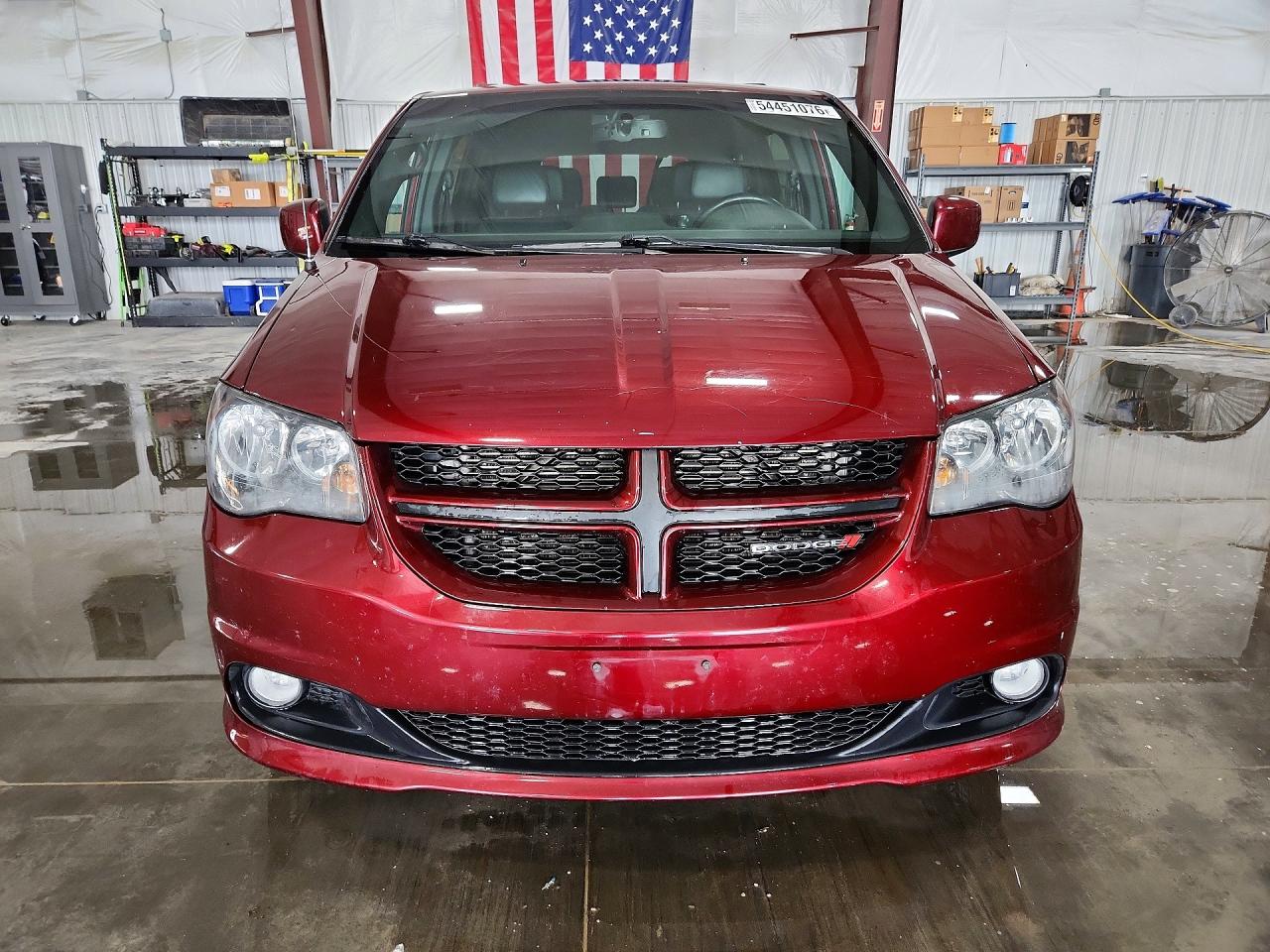 Dodge Caravan Gt