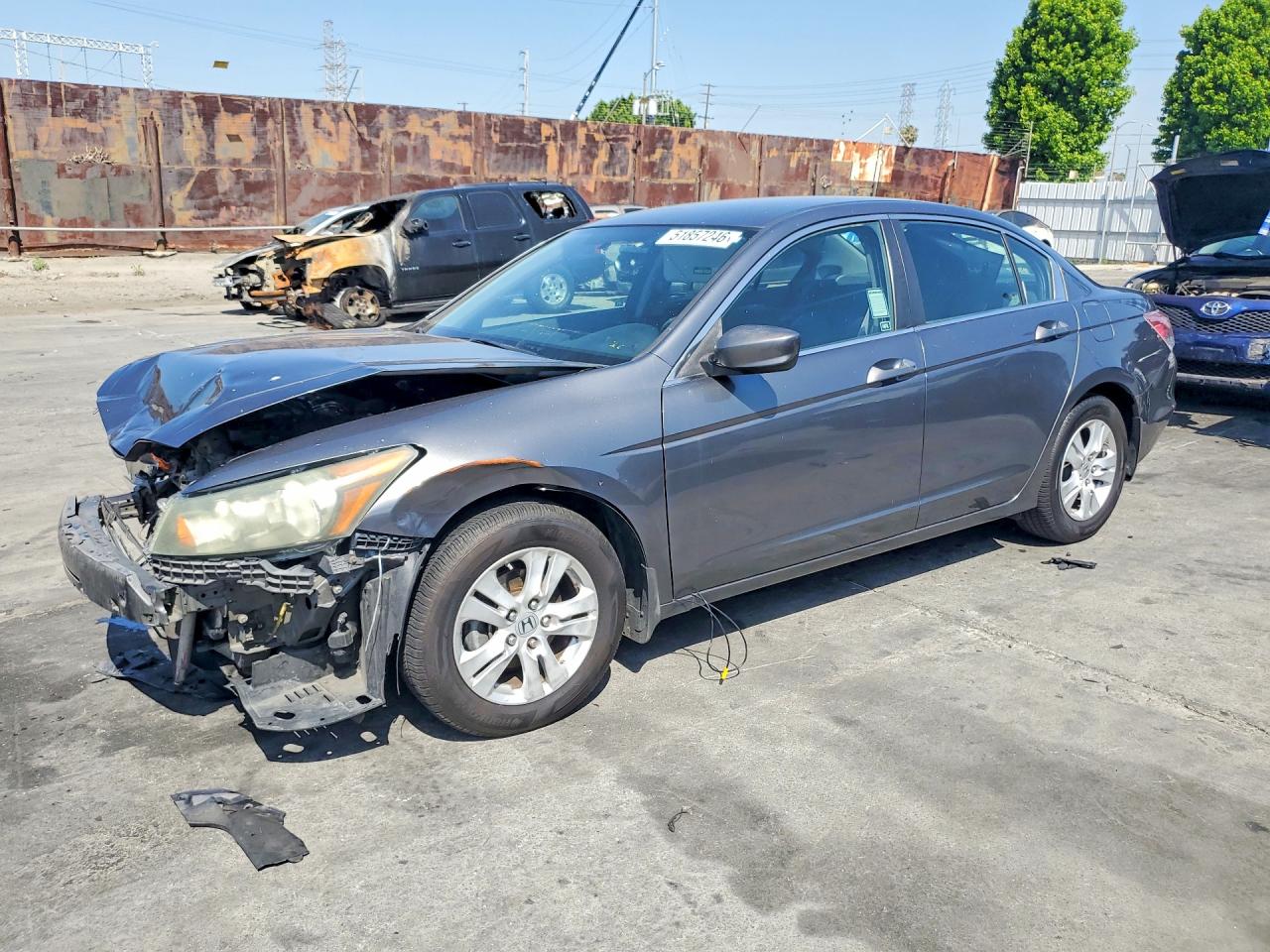 Salvage Honda Accord Image