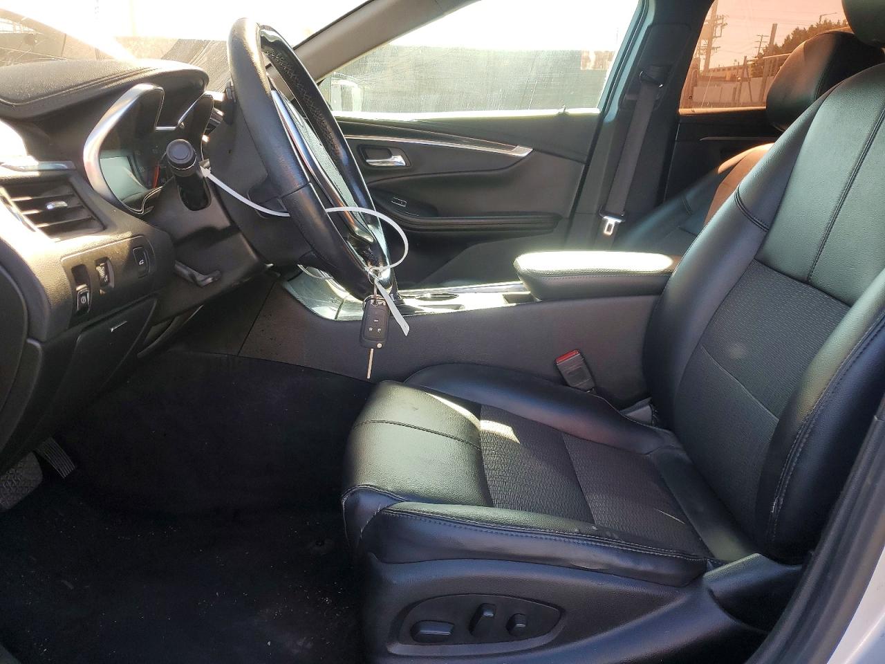 Chevrolet Impala Lt