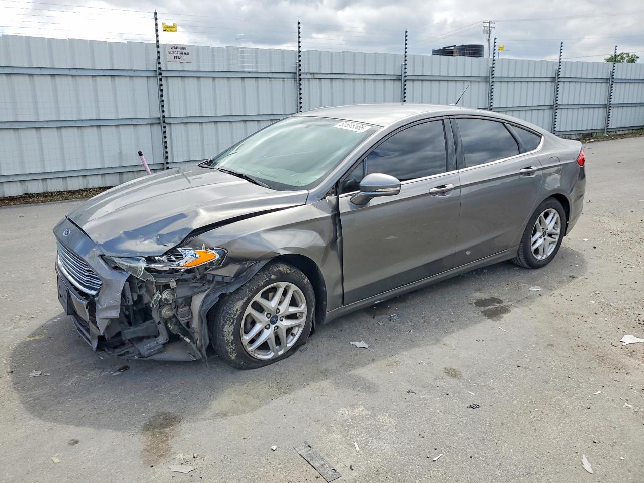 Salvage Ford Fusion Image