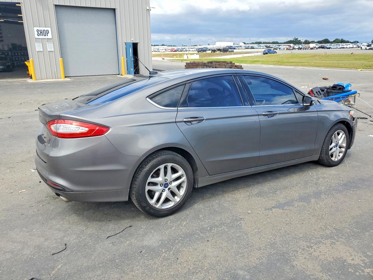 Ford Fusion Se