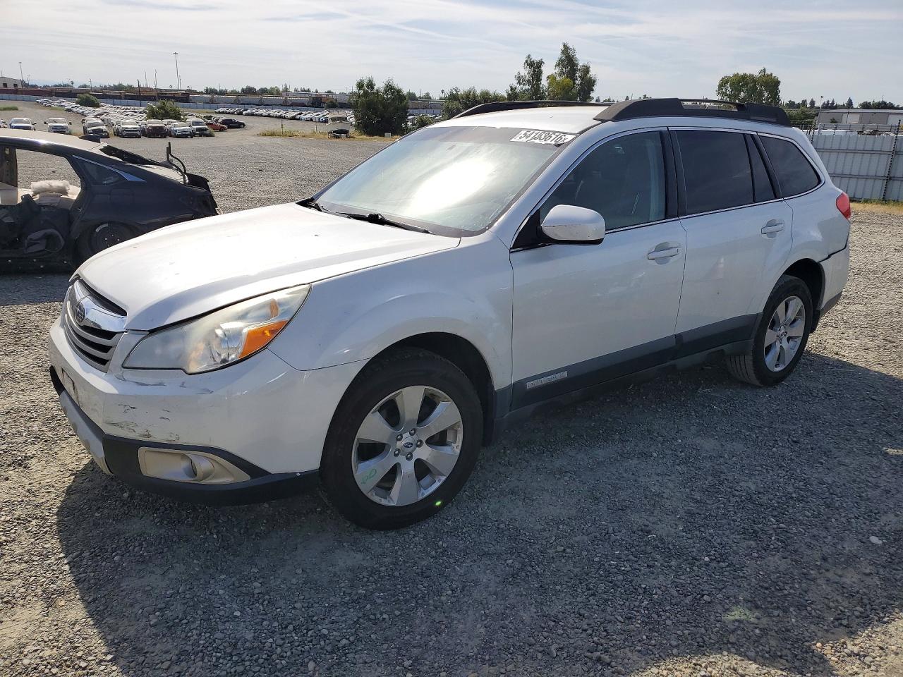 Salvage Subaru Outback Image