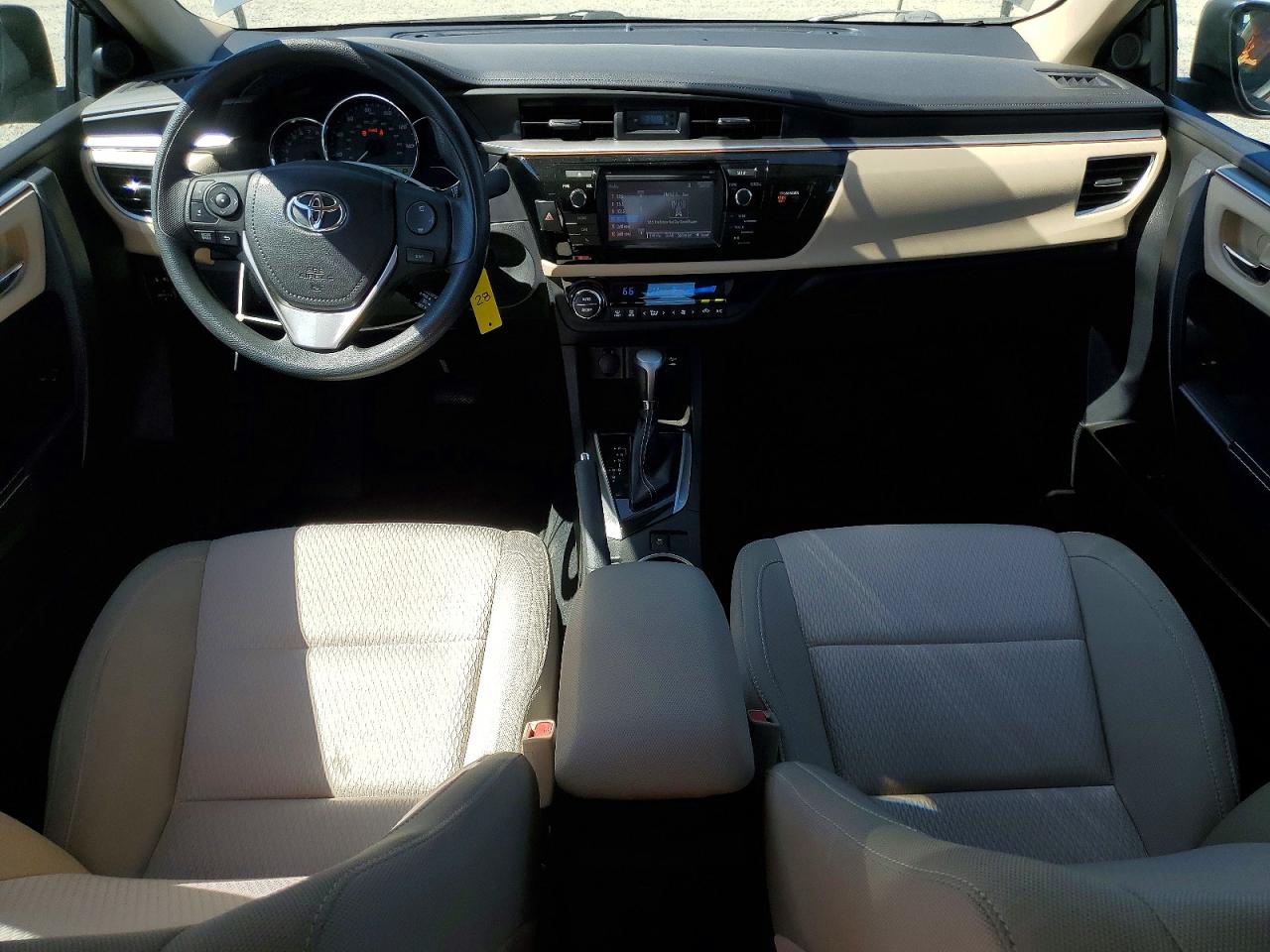 Toyota Corolla Le