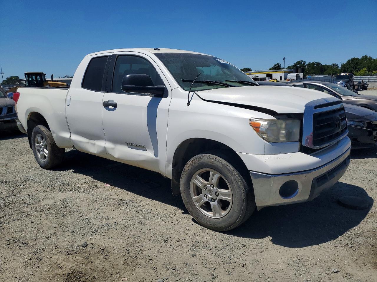 Toyota Tundra Double Cab Sr5