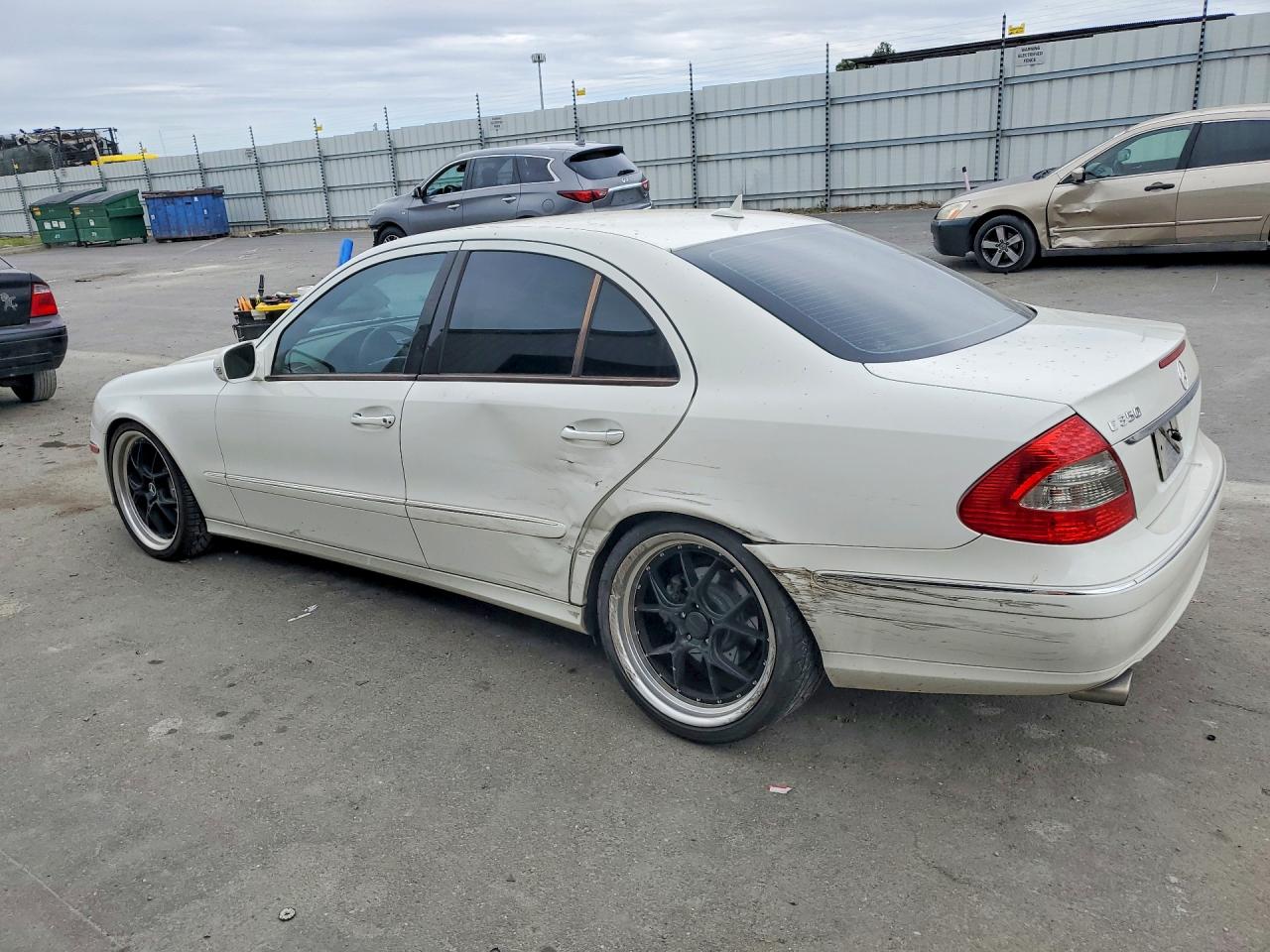 Mercedes-Benz E-Class 350