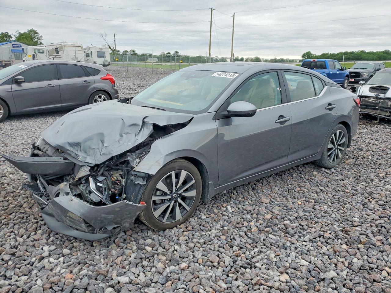 Salvage Nissan Sentra Image