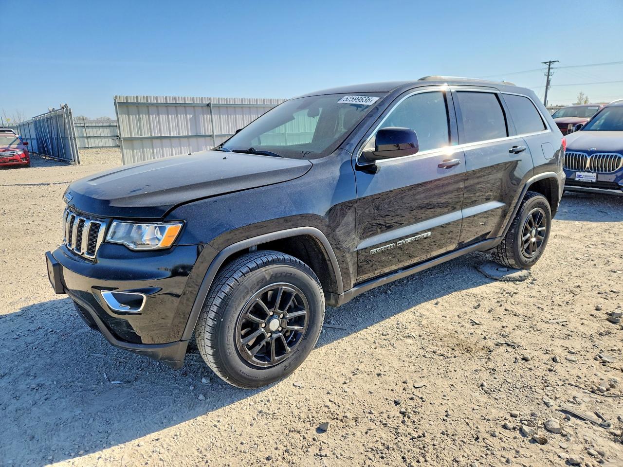 Salvage Jeep Cherokee Image