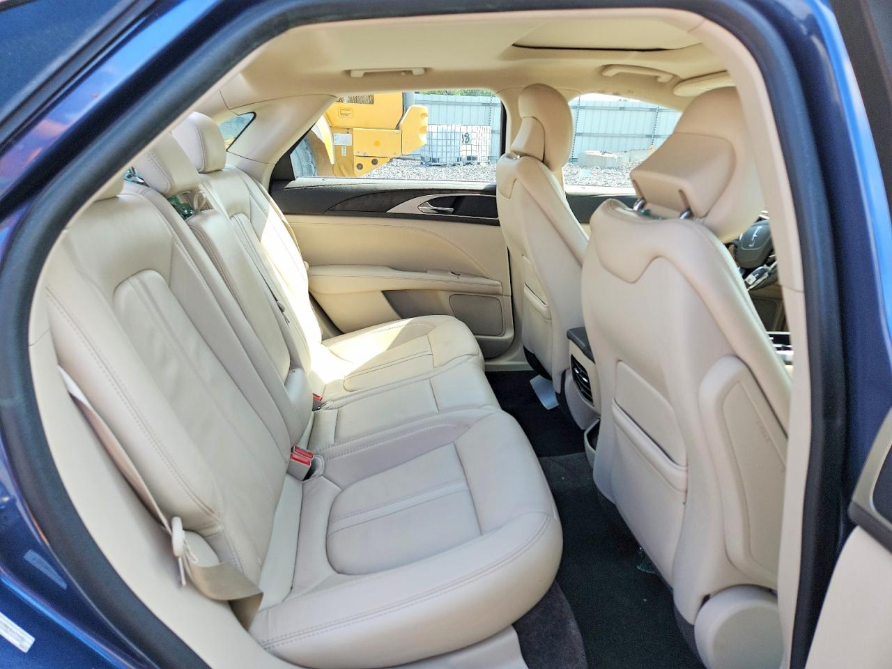 Lincoln MKZ Select