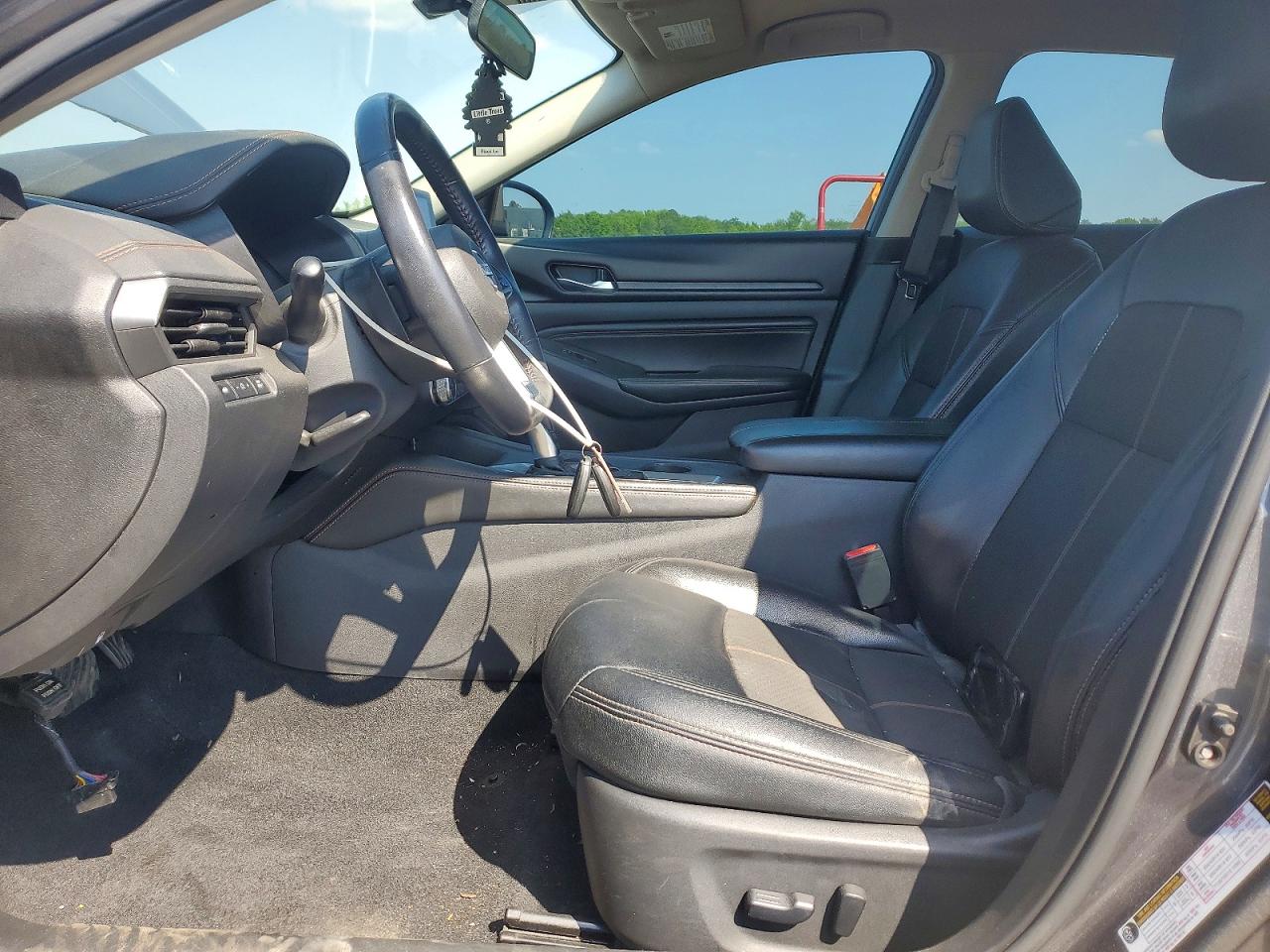 Nissan Altima Sr