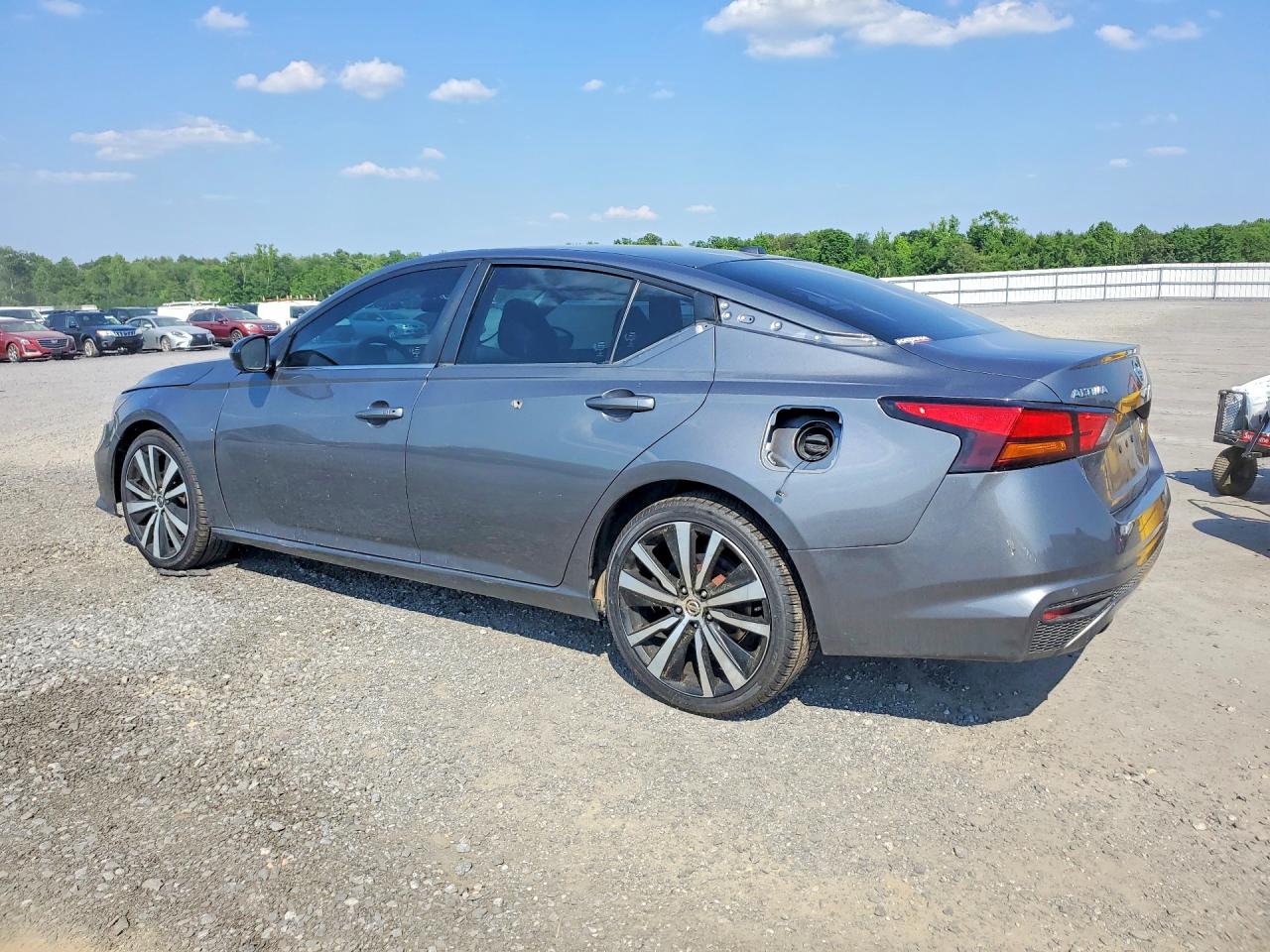 Nissan Altima Sr