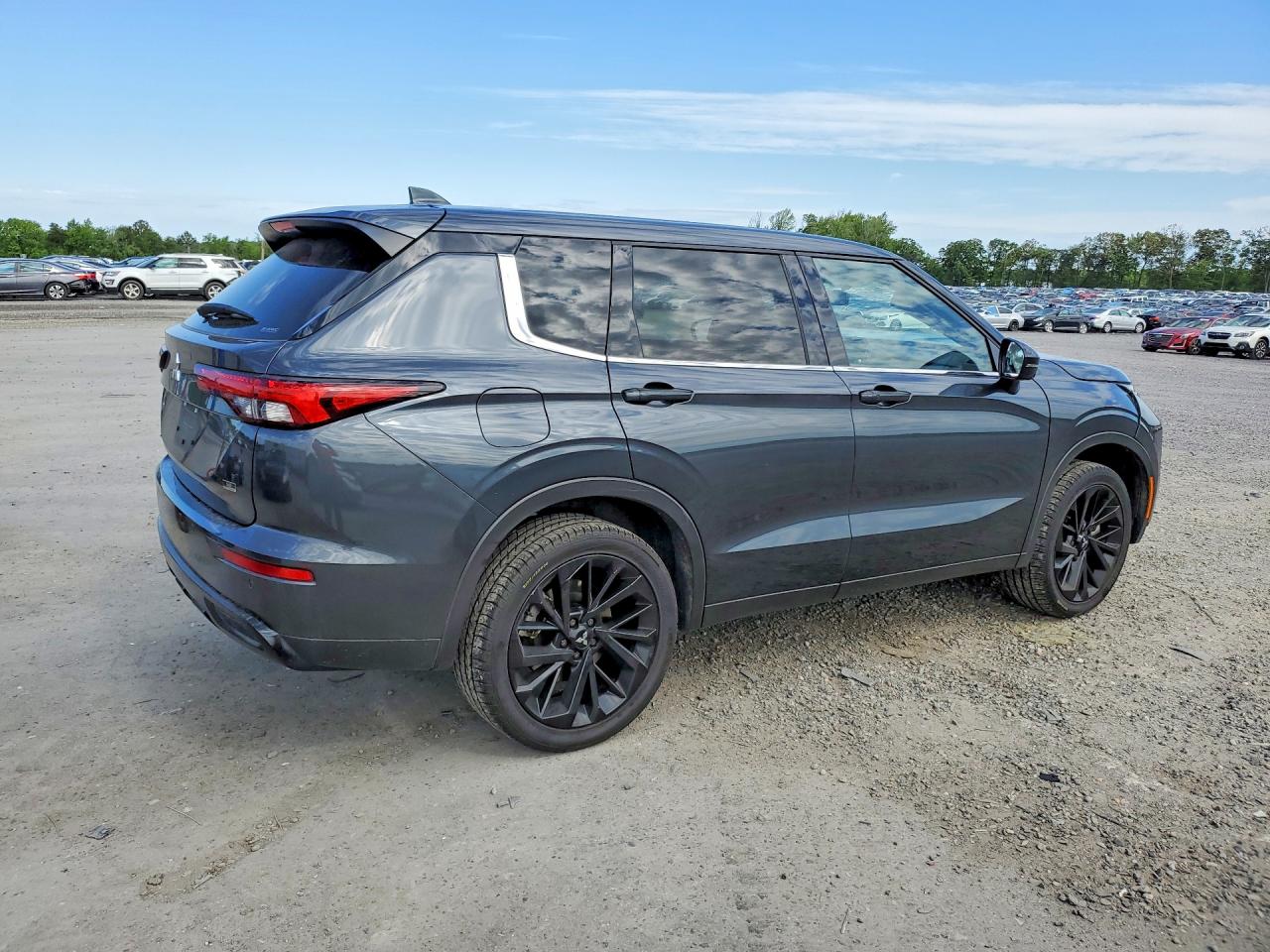 Mitsubishi Outlander Se