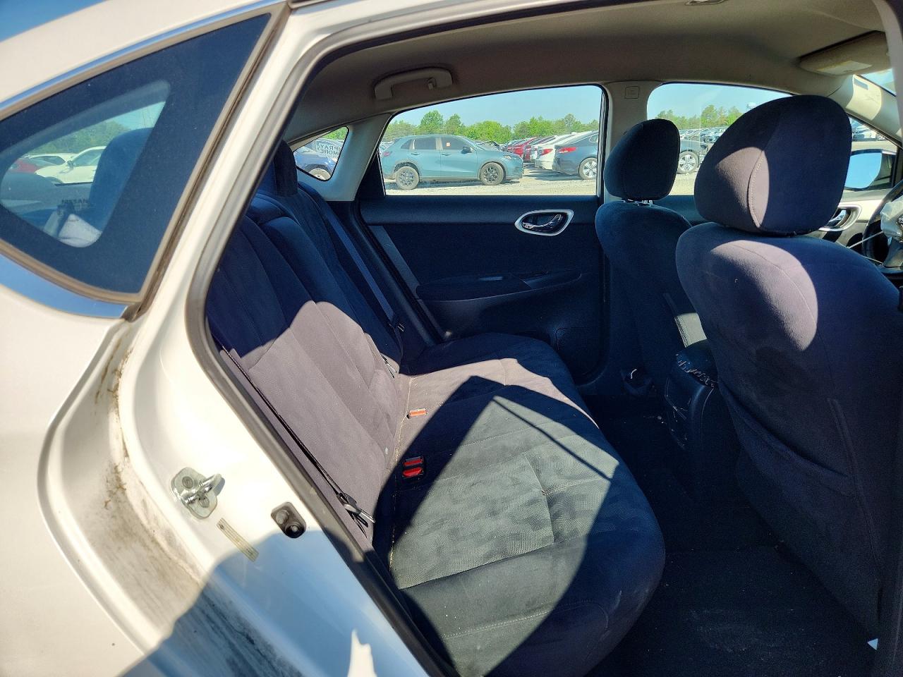 Nissan Sentra S
