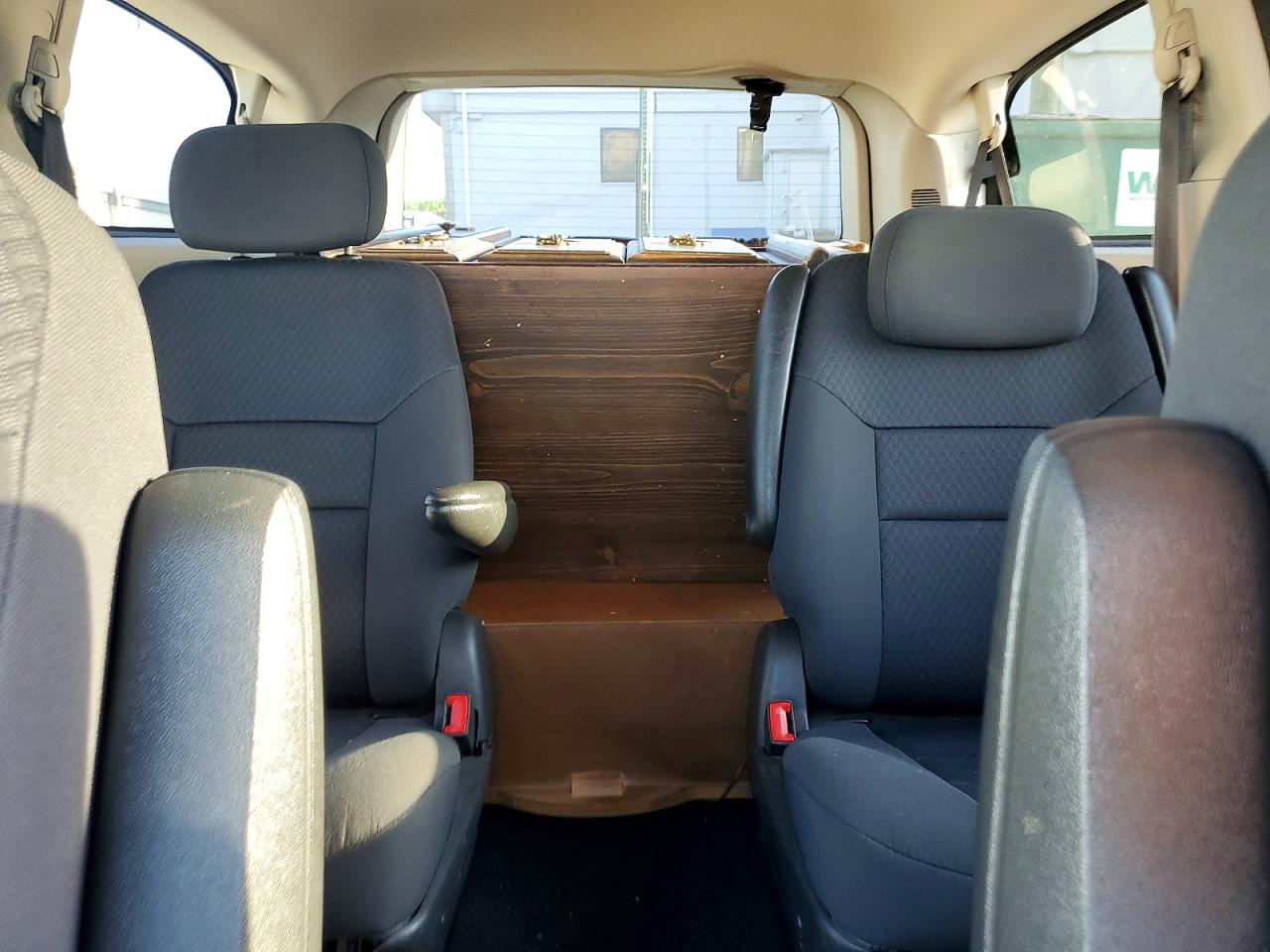 Dodge Caravan Sxt