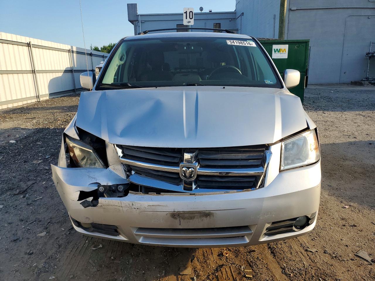 Dodge Caravan Sxt