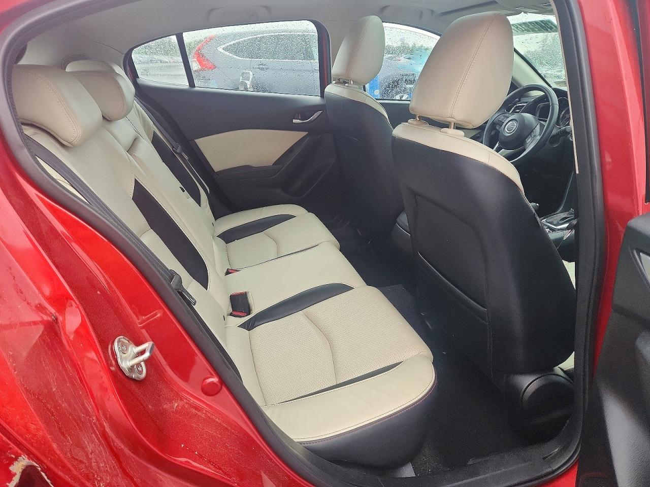 Mazda 3 Grand Touring