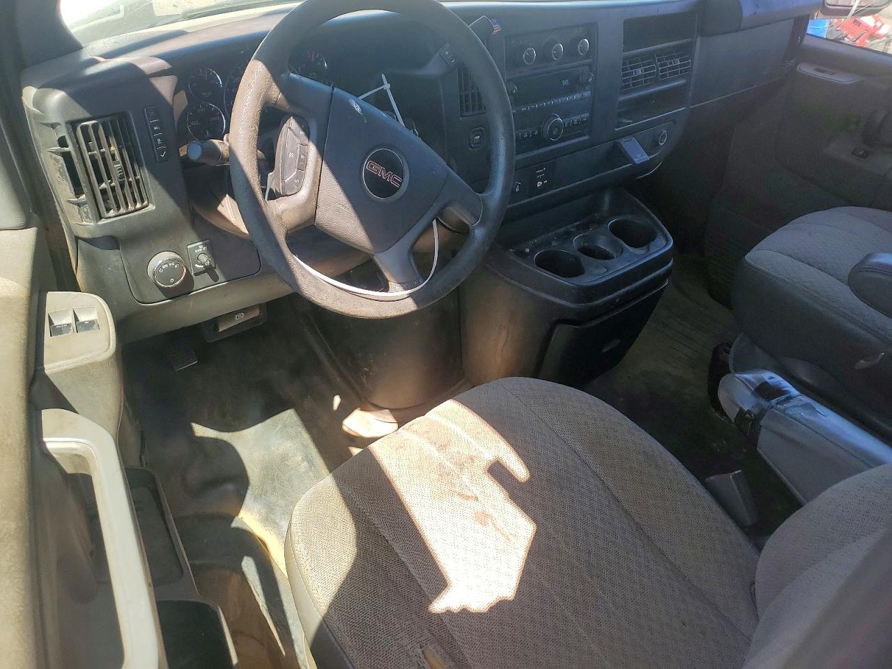 GMC Savana G2500