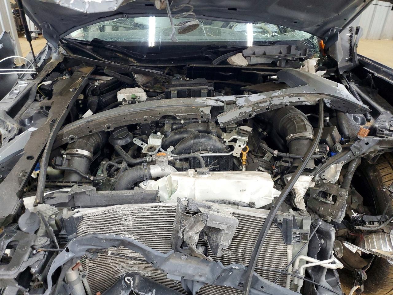 INFINITI Q70 5.6