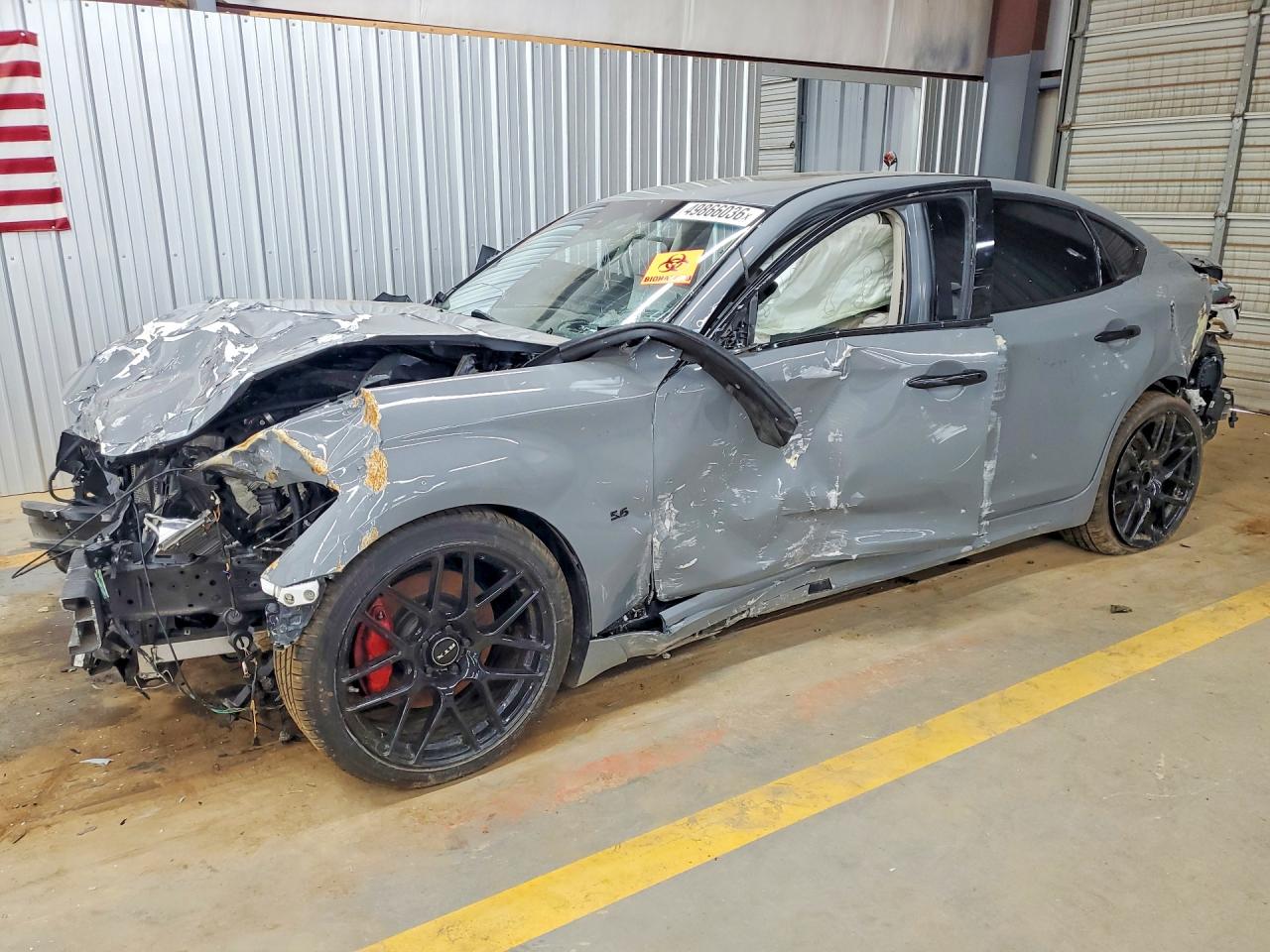 Salvage INFINITI Q70 Image