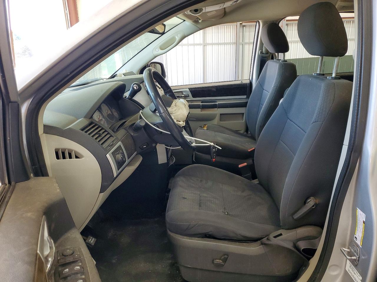 Dodge Caravan Sxt