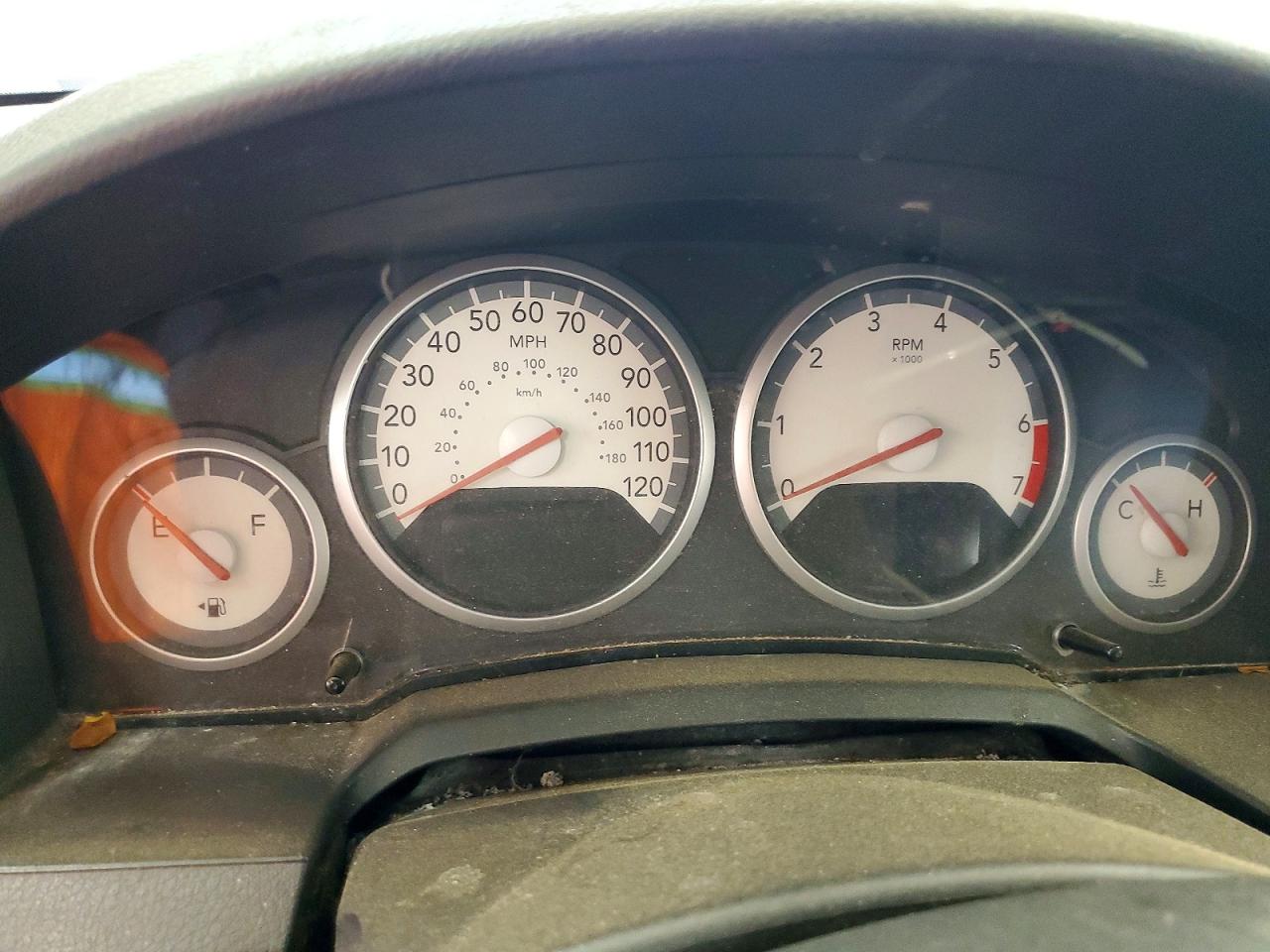 Dodge Caravan Sxt