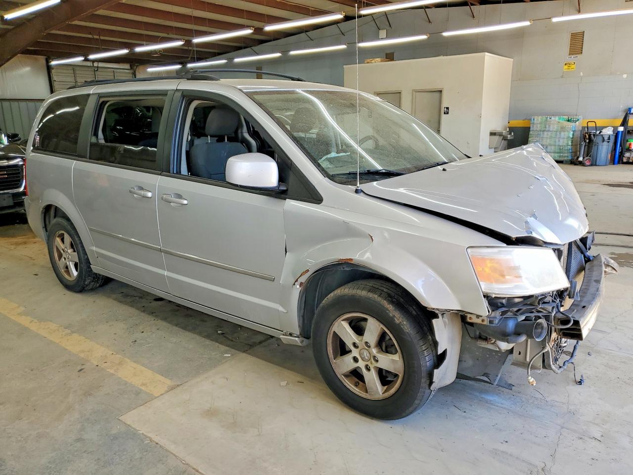 Dodge Caravan Sxt